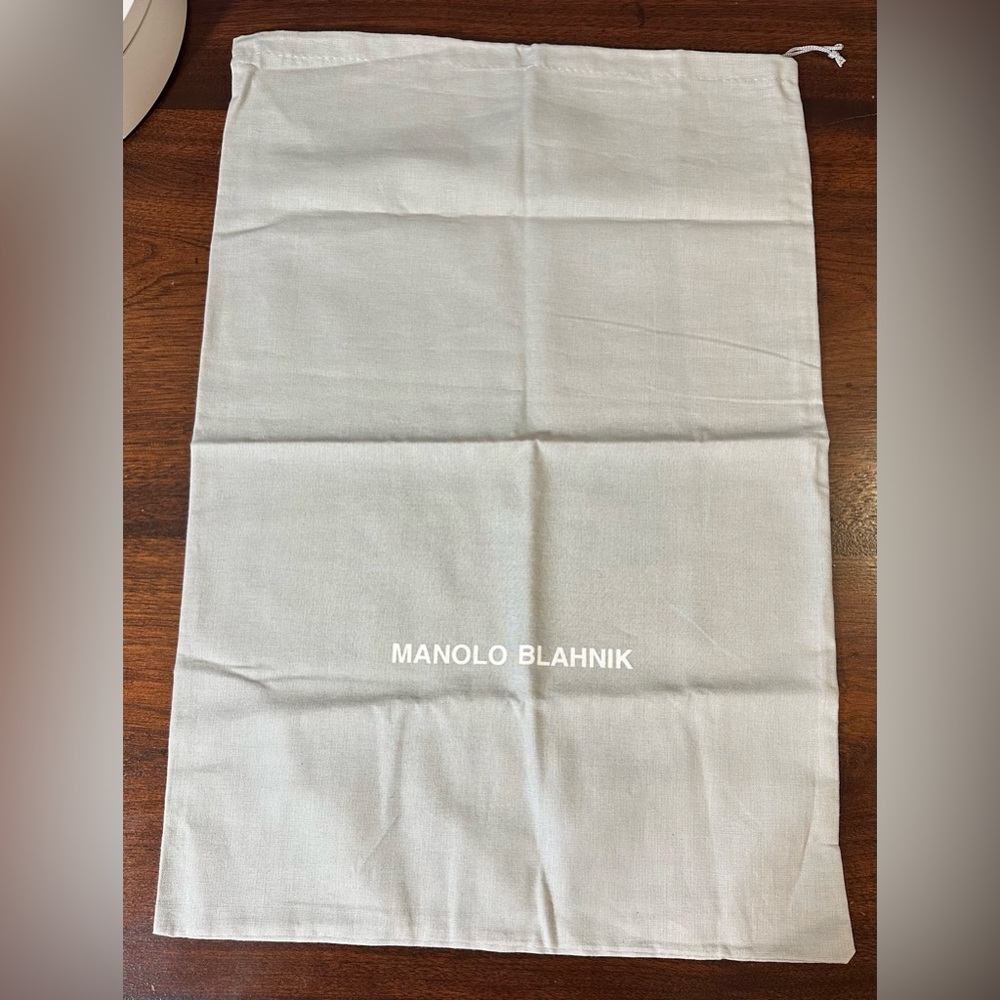 MANOLO BLAHNIK light grey large dust bag great for boots